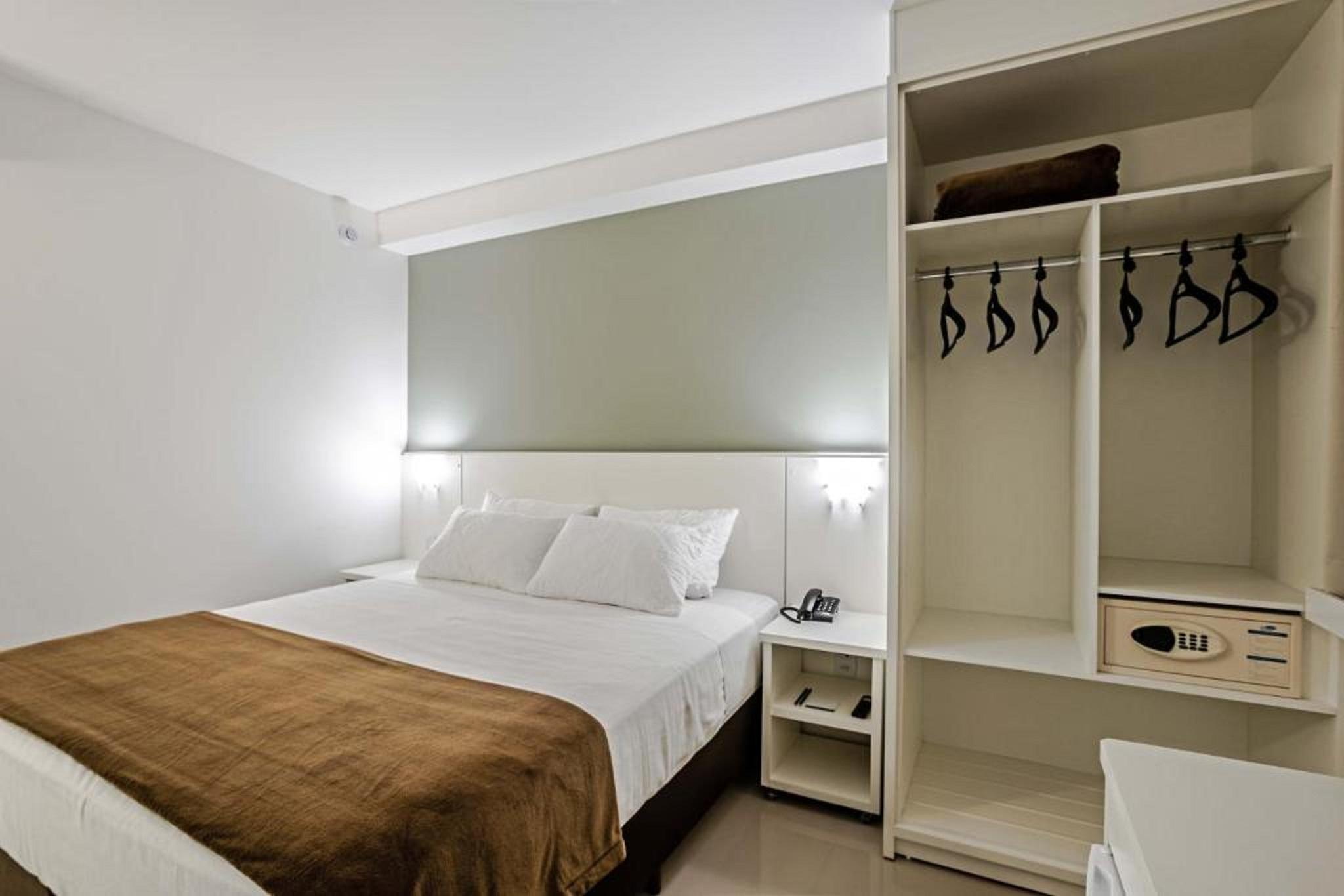 Hotel Slim Curitiba Joao Bettega Exterior foto